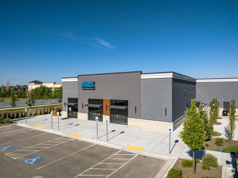 Eagle View Landing, Meridian, ID à vendre - Photo du bâtiment - Image 3 de 34