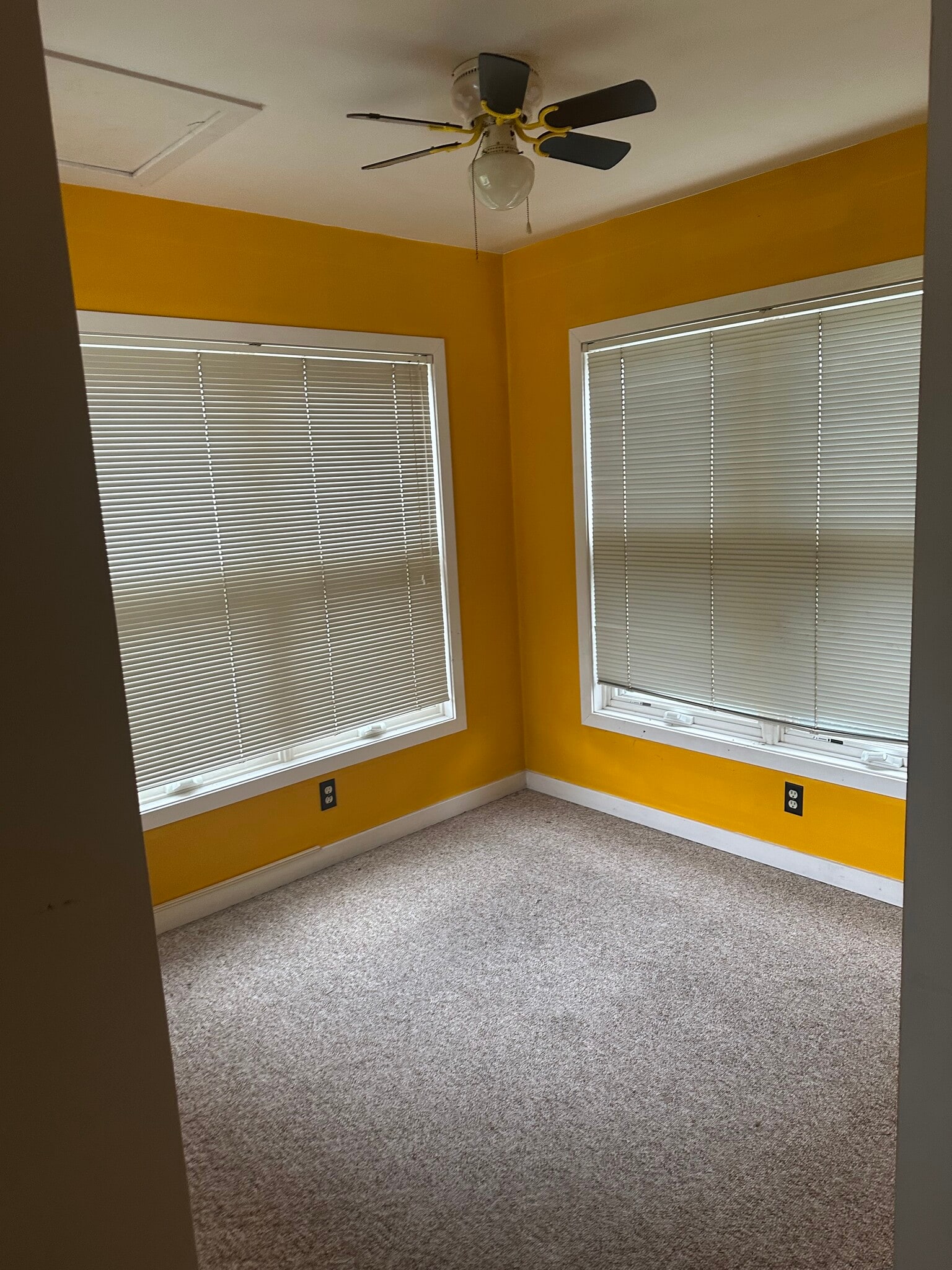 5160 E Trindle Rd, Mechanicsburg, PA for lease Interior Photo- Image 1 of 7