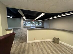 6250 N Military Trl, West Palm Beach, FL for lease Interior Photo- Image 2 of 6