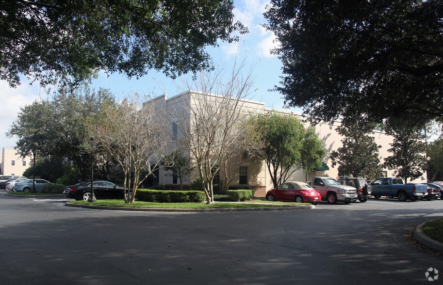 6810 New Tampa Hwy, Lakeland, FL for lease - Building Photo - Image 2 of 11