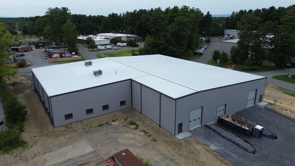 4 Old Stonebreak Rd, Malta, NY for lease - Building Photo - Image 3 of 7