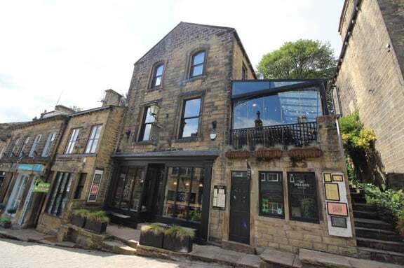 81 Main St, Keighley à vendre - Photo du bâtiment - Image 2 de 19