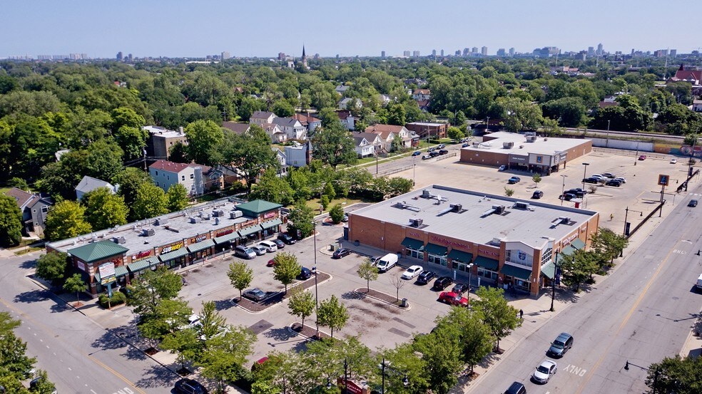 650 W 63rd St, Chicago, IL à louer - Photo du bâtiment - Image 3 de 16