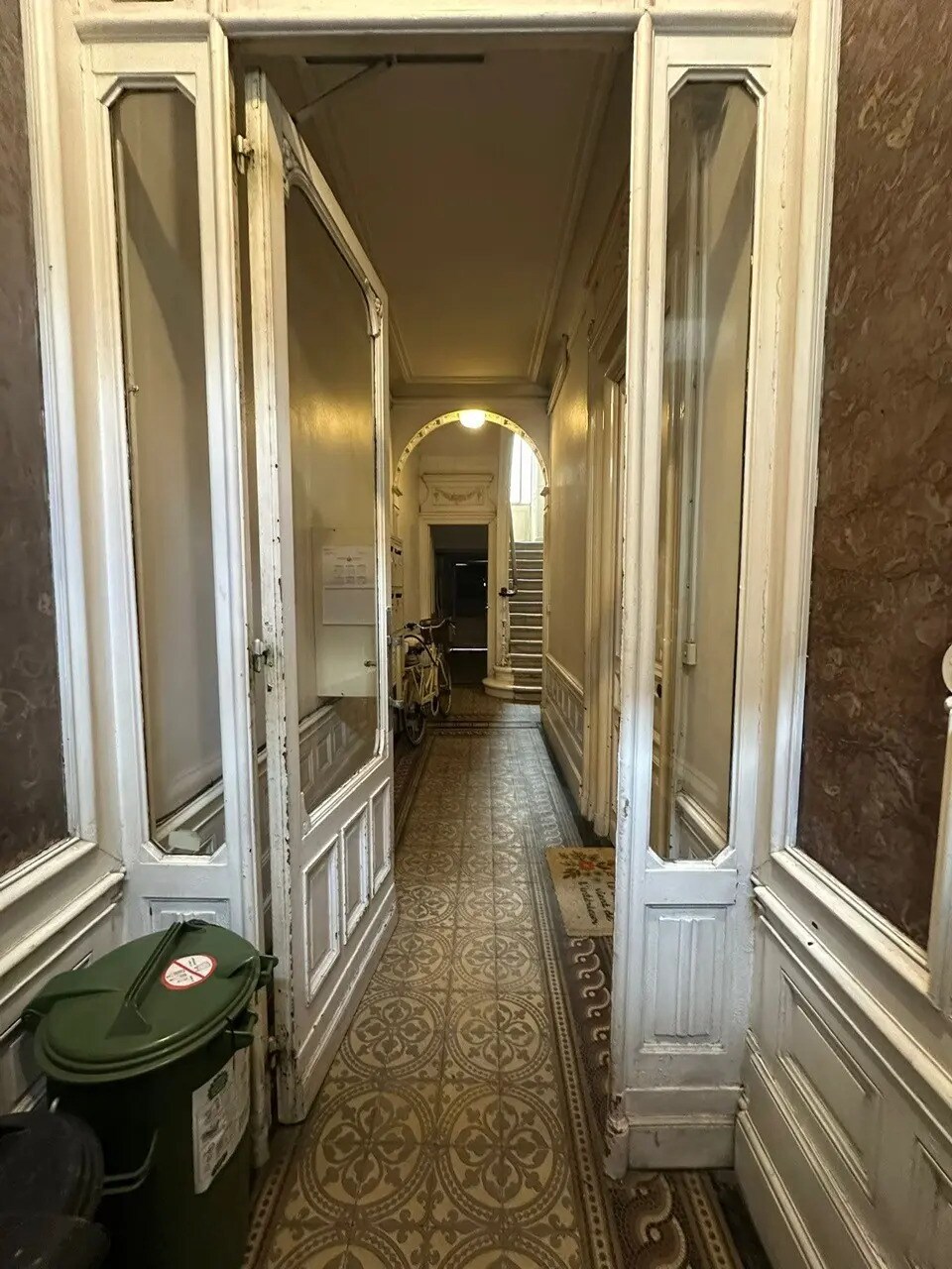 15 Rue Lafaurie De Monbadon, Bordeaux à louer Photo intérieure- Image 1 de 8