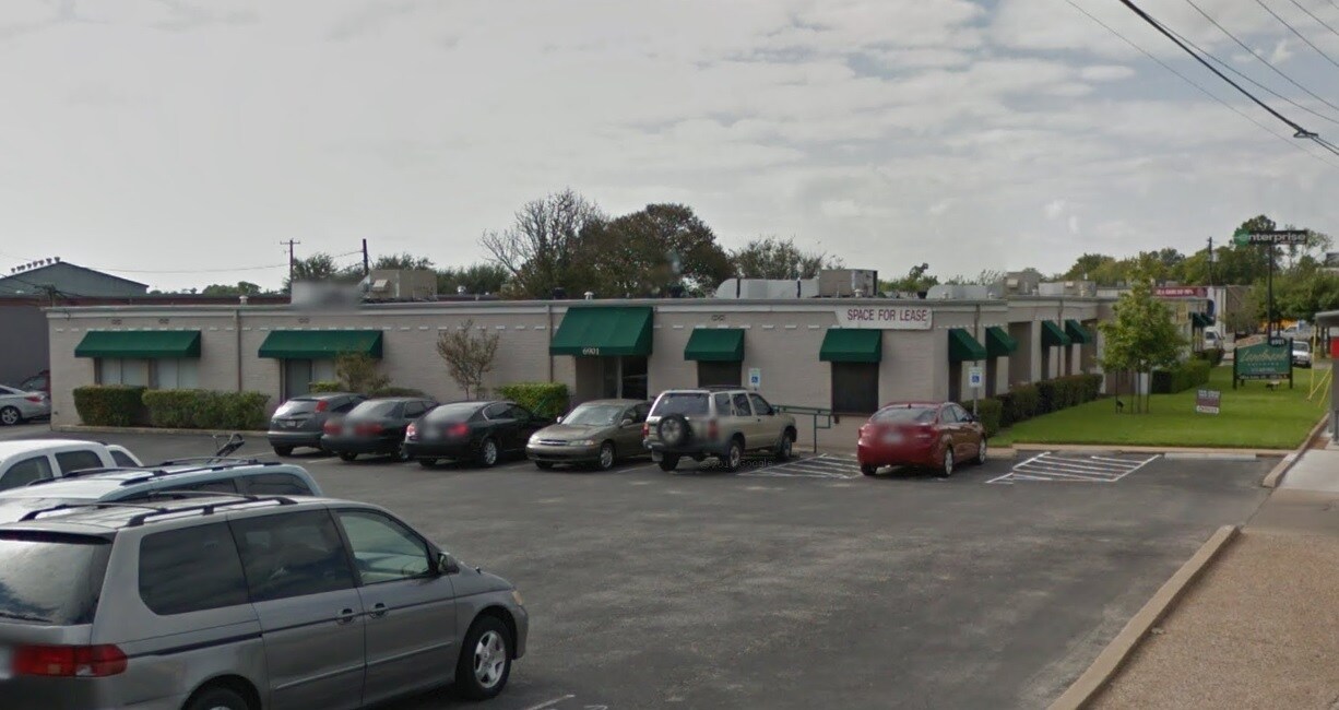 6901 N Lamar Blvd, Austin, TX for lease Building Photo- Image 1 of 2