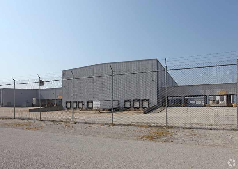 1113 Airport Rd, Wilmington, OH à louer - Photo du bâtiment - Image 2 de 2