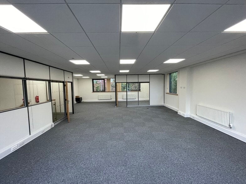 Stanley Matthews Way, Stoke On Trent for lease - Interior Photo - Image 3 of 14
