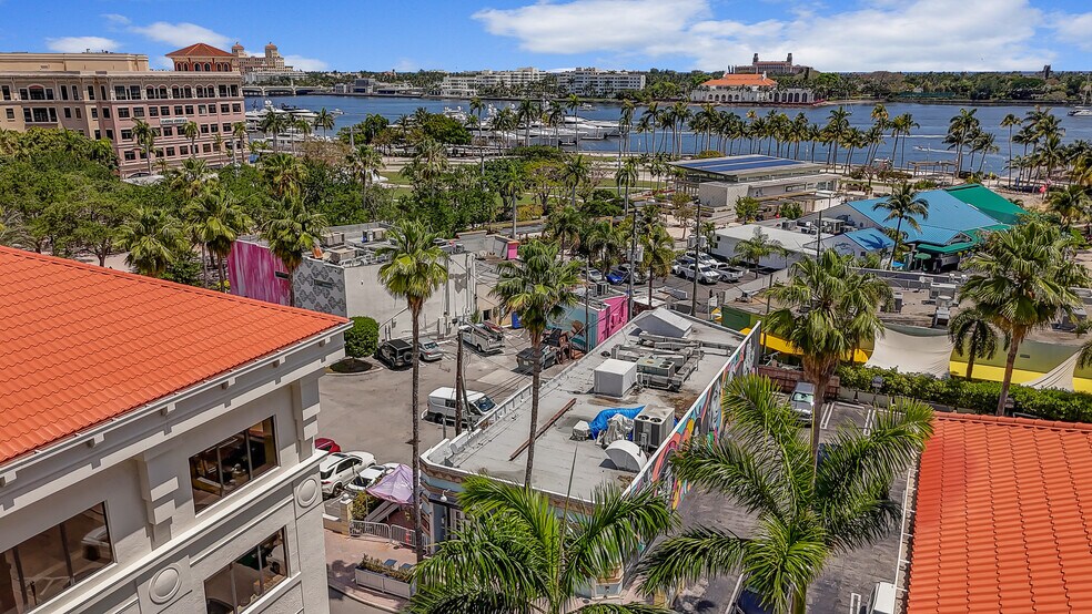 114 South Narcissus Ave, West Palm Beach, FL à vendre - Photo du bâtiment - Image 3 de 9