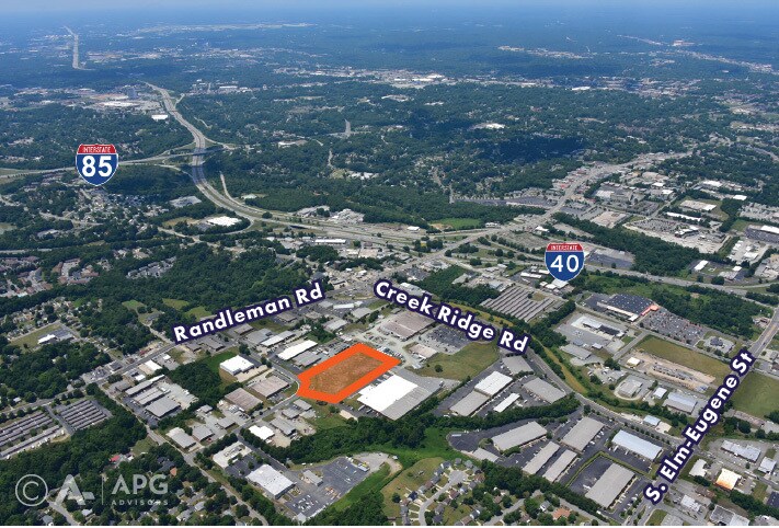 2511 Greengate Dr, Greensboro, NC à louer Photo du bâtiment- Image 1 de 5
