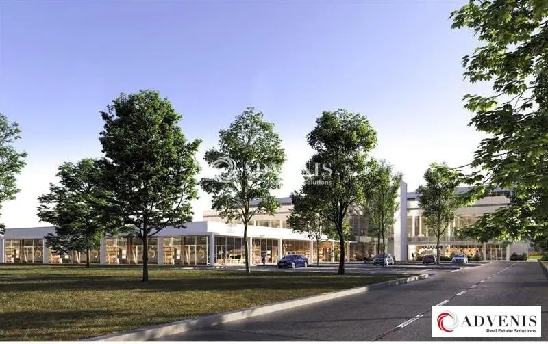 Retail in Mérignac for lease Building Photo- Image 1 of 3