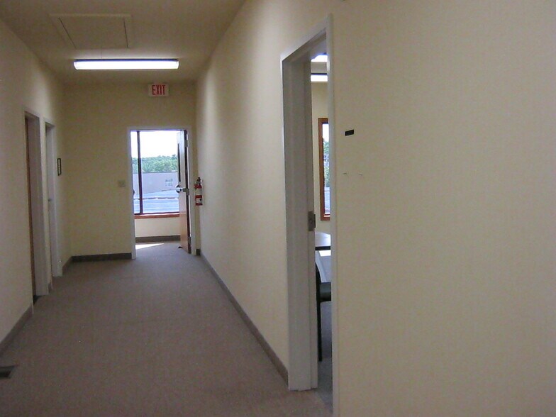 8133 Easton Rd, Ottsville, PA à louer - Photo intérieure - Image 3 de 13