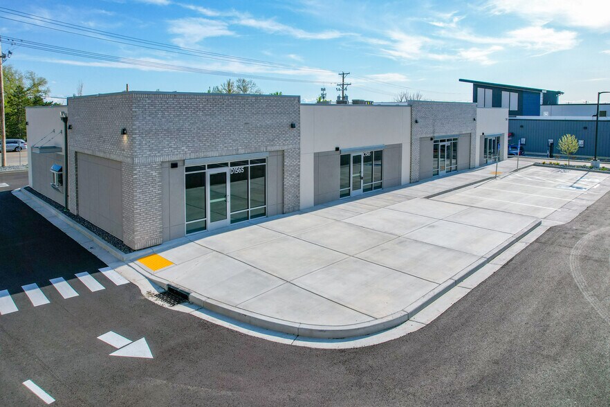 1565 E UT-193, Layton, UT à louer - Photo du bâtiment - Image 3 de 7