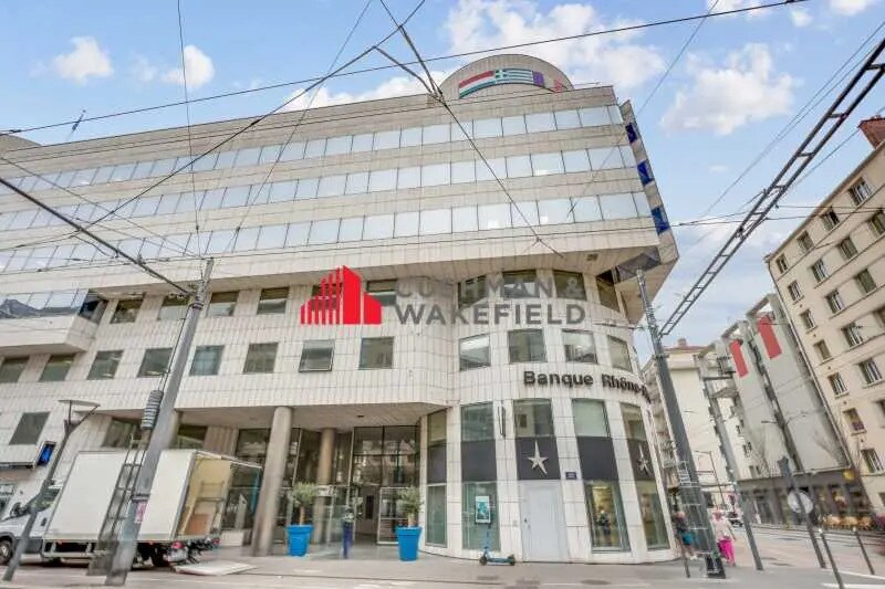 235 Cours Lafayette, Lyon for sale - Building Photo - Image 2 of 16