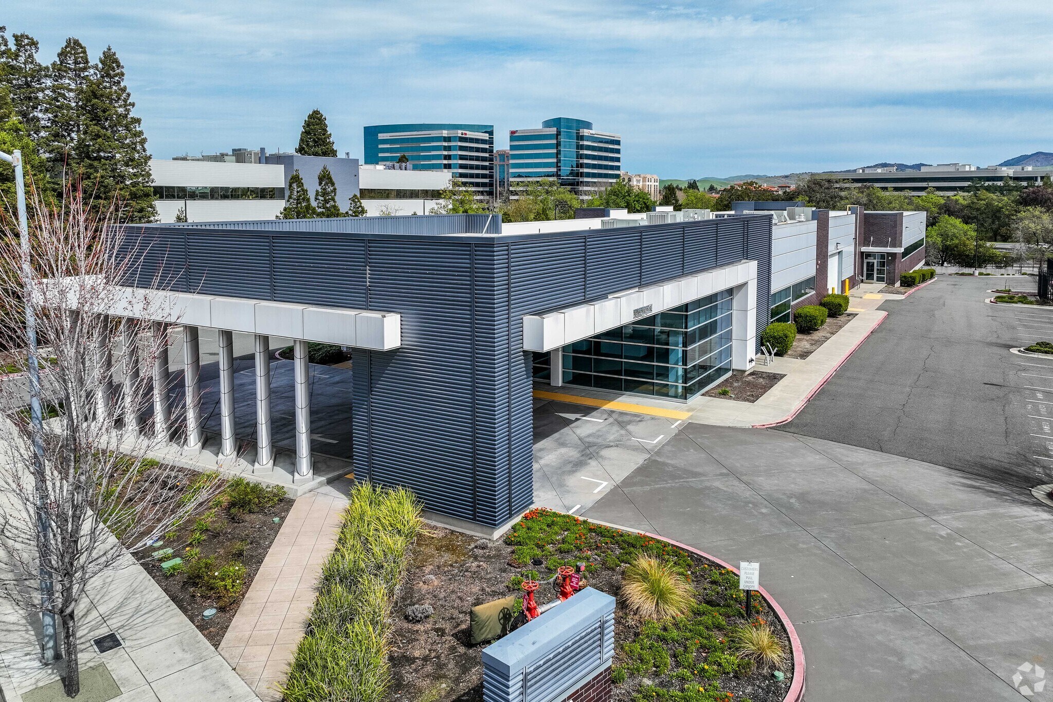 2860 N Main St, Walnut Creek, CA à vendre Photo principale- Image 1 de 7