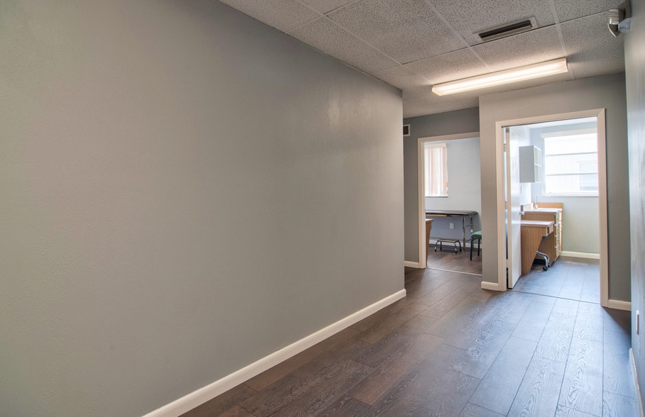 Northside Professional Complex, Saint Petersburg, FL for lease - Interior Photo - Image 3 of 61