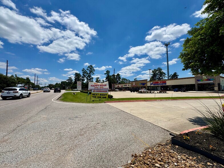 24211 Kuykendahl Rd, Tomball, TX à vendre - Photo du bâtiment - Image 3 de 7
