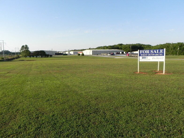 3401 Hwy 20, Decatur, AL à vendre - Photo du bâtiment - Image 3 de 4