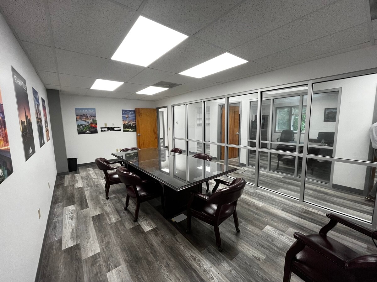 5010 E Trindle Rd, Mechanicsburg, PA 17050 - Unité 201 - - Photo intérieure - Image 2 of 5