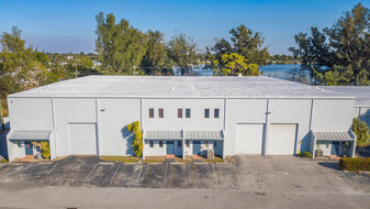 Lauderdale Lakes Industrial Park - Entrepôt