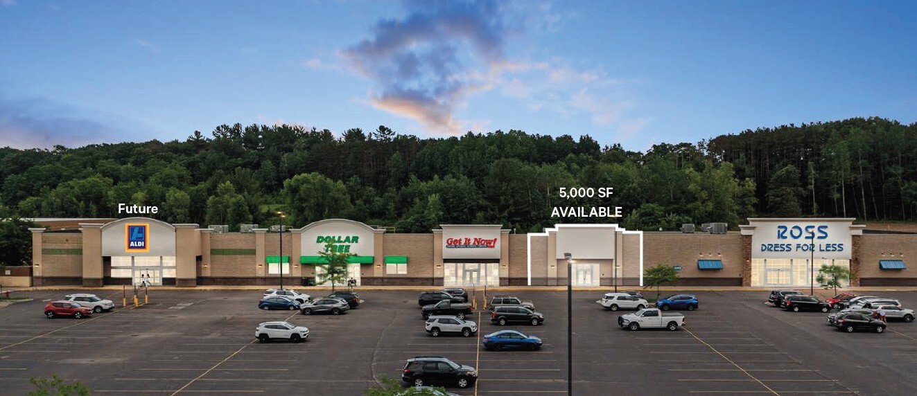121 Commerce St, Wisconsin Dells, WI for lease Building Photo- Image 1 of 6