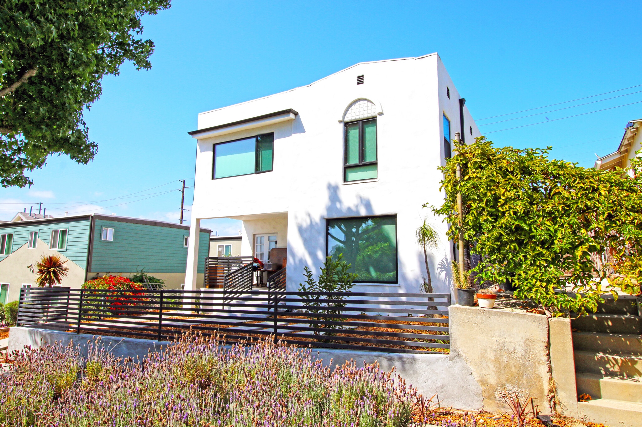1833 19th St, Santa Monica, CA à vendre Photo du bâtiment- Image 1 de 6