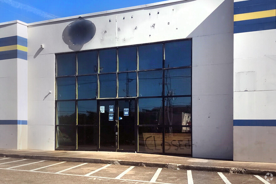 5580 Highway 6 N, Houston, TX for lease - Building Photo - Image 3 of 3