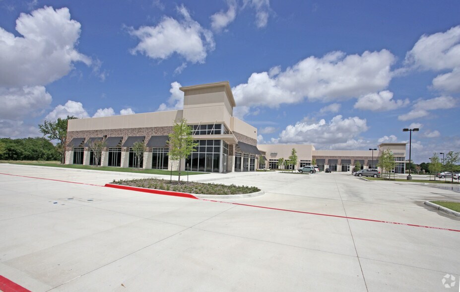 100 Bourland Rd, Keller, TX à louer - Photo du bâtiment - Image 2 de 3