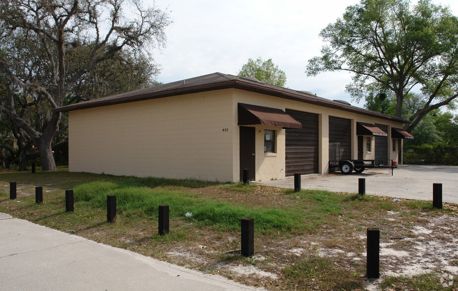 431 Aulin Ave, Oviedo, FL à louer - Photo principale - Image 1 de 4