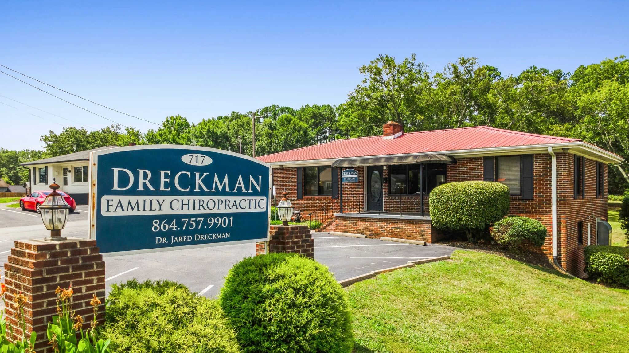 717 NE Main St, Simpsonville, SC for sale Building Photo- Image 1 of 11