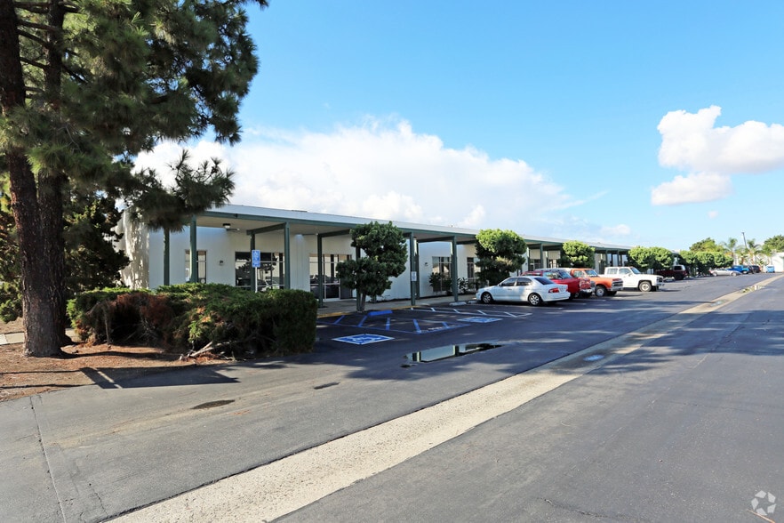 16131 Gothard St, Huntington Beach, CA for lease - Building Photo - Image 3 of 13