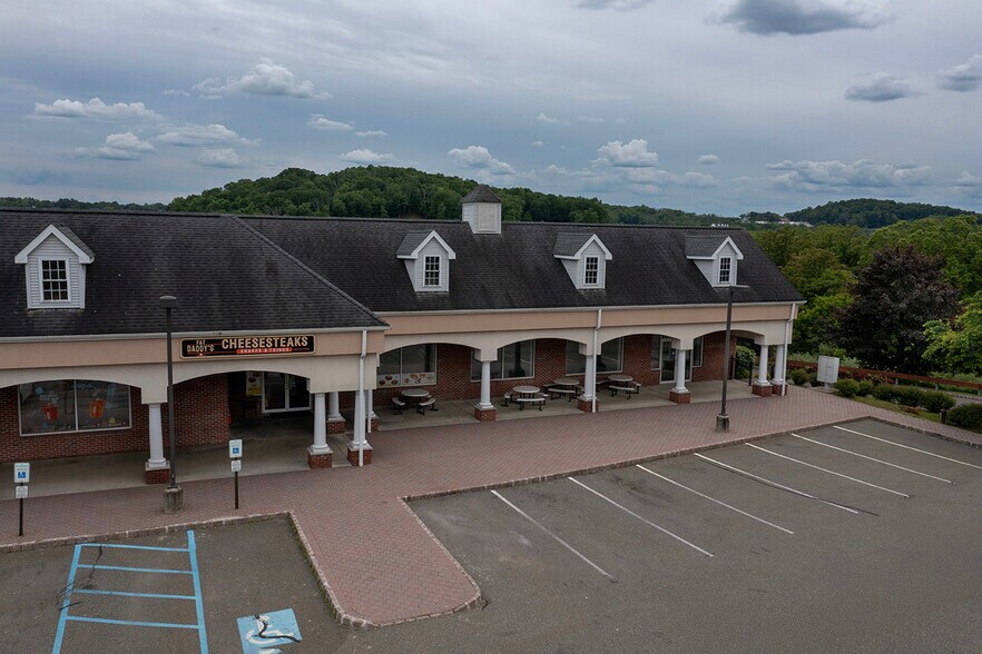 191 Rt-15, Lafayette, NJ à louer - Photo du bâtiment - Image 3 de 18
