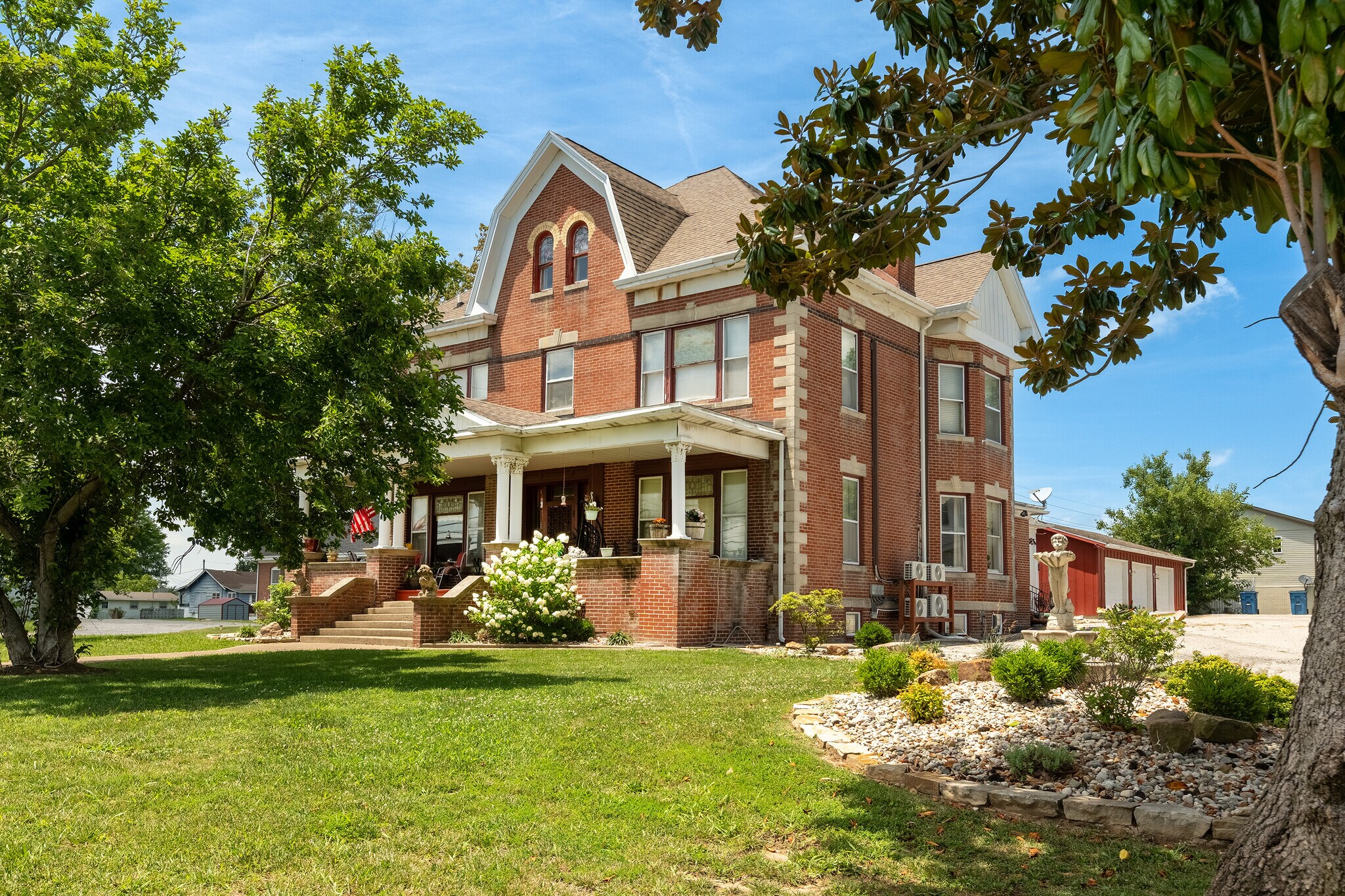 1414 W MAin St, Marion, IL à vendre Photo du bâtiment- Image 1 de 87