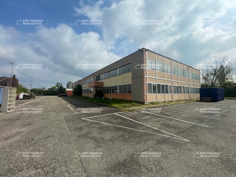 4 Rue Du Héron, Schiltigheim for sale - Building Photo - Image 3 of 14