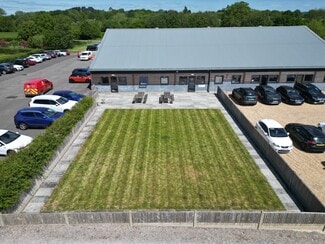 Plus de détails pour Unit 17 Danworth Farm, Cuckfield Rd, Hurstpierpoint - Bureau à louer