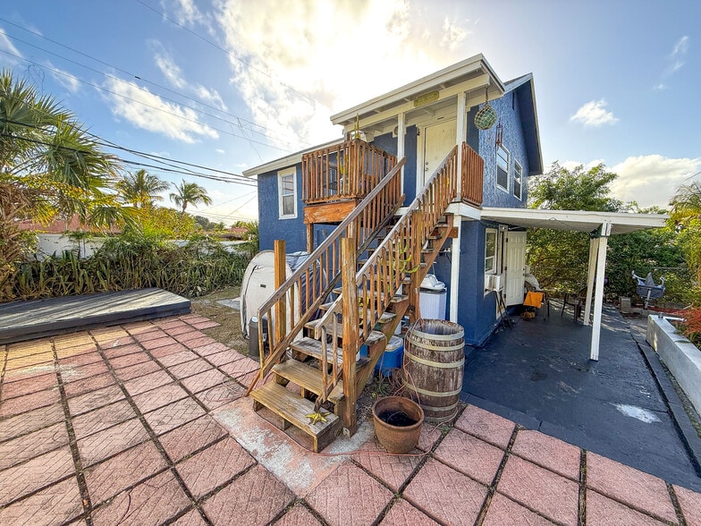 920 Selkirk St, West Palm Beach, FL for sale - Primary Photo - Image 1 of 6