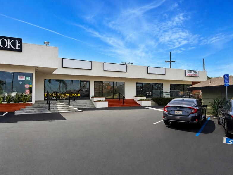 2366 Pacific Coast Hwy, Lomita, CA à louer - Photo du bâtiment - Image 2 de 7