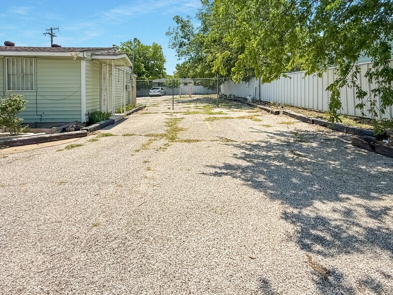 104 W Hallmark Ave, Killeen, TX à vendre - Photo du bâtiment - Image 3 de 28