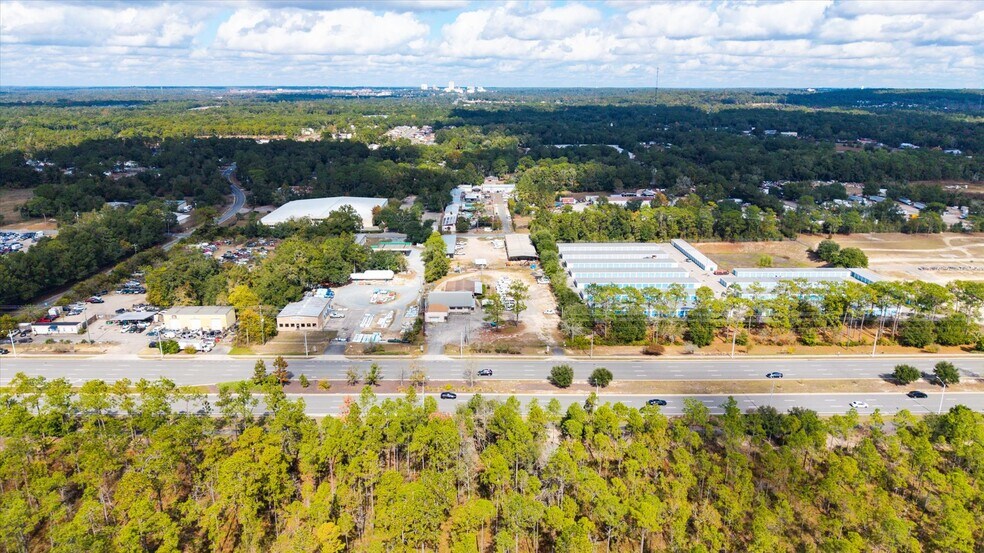 5301 Capital Cir SW, Tallahassee, FL à vendre - Photo du bâtiment - Image 2 de 18
