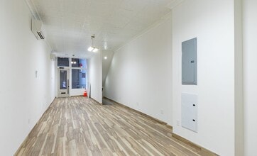 63 Nassau St, New York, NY for lease Interior Photo- Image 2 of 4