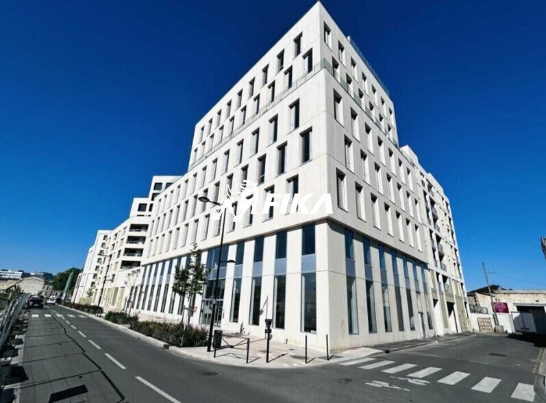 Bureau dans Bordeaux à louer - Photo du bâtiment - Image 3 de 16