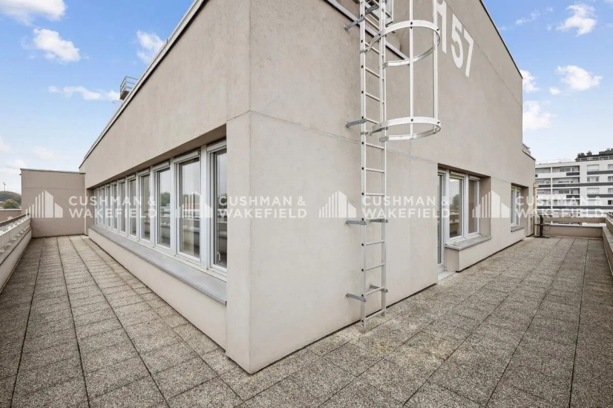 157 Rue Des Blains, Bagneux à louer Photo du bâtiment- Image 1 de 22