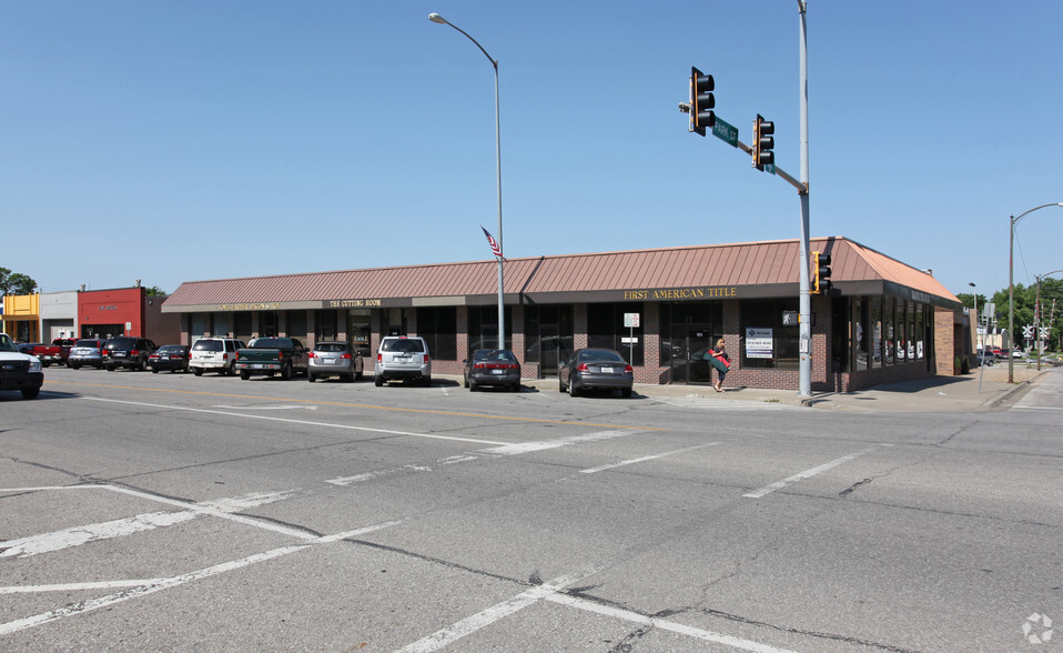 101-105 S Kansas Ave, Olathe, KS for sale - Primary Photo - Image 1 of 1