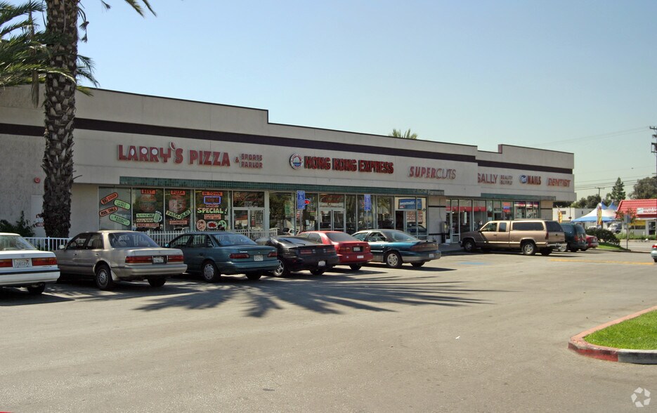 926-942 W Orangethorpe Ave, Fullerton, CA à louer - Autre - Image 2 de 11