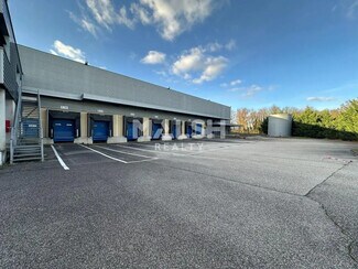 Plus de détails pour Bureau, Local d'activités à louer