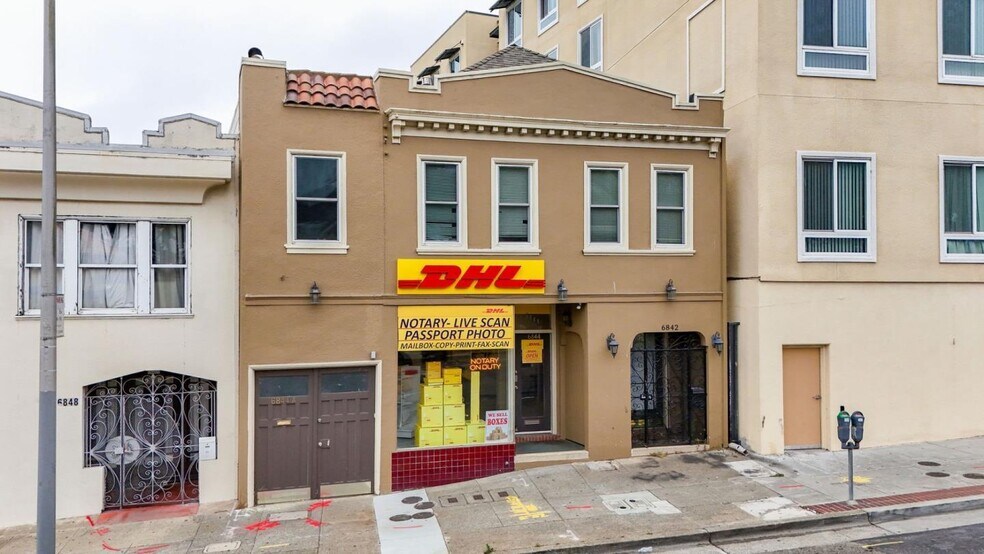 6842 Mission St, Daly City, CA à vendre - Photo du bâtiment - Image 2 de 10