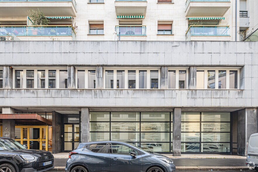 12 Rue Vernier, Paris for lease - Building Photo - Image 3 of 3