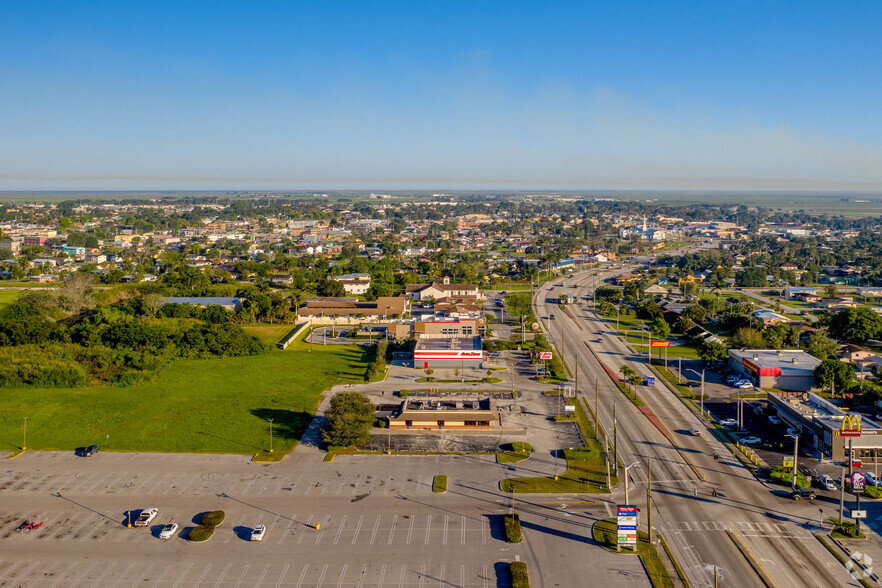 860 S Main St, Belle Glade, FL for lease - Aerial - Image 3 of 5