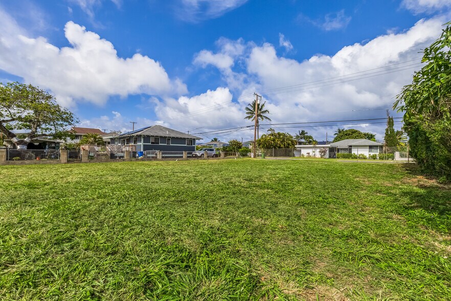 219 Kihapai St, Kailua, HI à vendre - Photo du bâtiment - Image 3 de 15