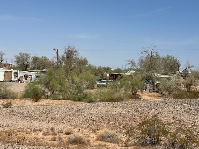 894 Sidewinder Rd N, Winterhaven, CA à vendre - Photo du bâtiment - Image 3 de 5