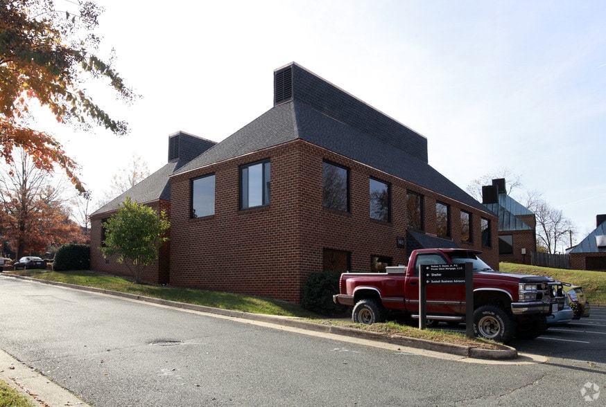 1415 Sachem Pl, Charlottesville, VA for lease - Building Photo - Image 2 of 2